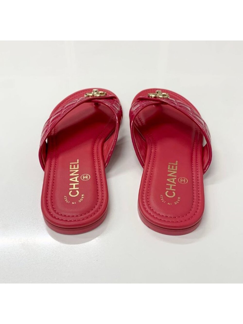 Chanel CC Logo Quilted Patent Thong Sandals Pink - Picture 5 of 10